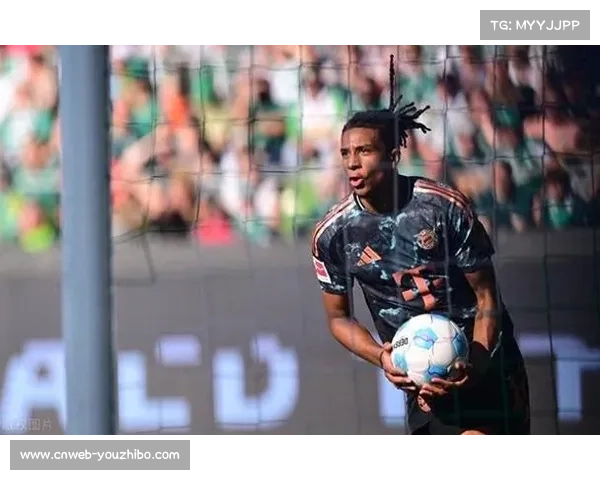 莱默尔滑倒致丢球后助攻，奥地利边卫展现心理韧性